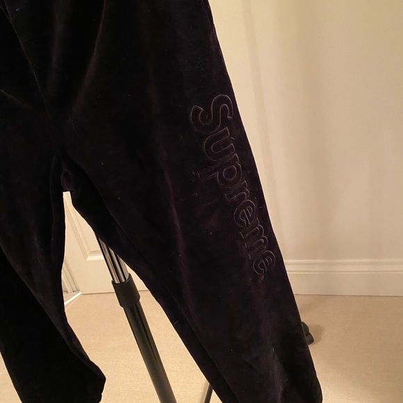 Supreme x Lacoste Velour Track Pant - Picture 3 of 5